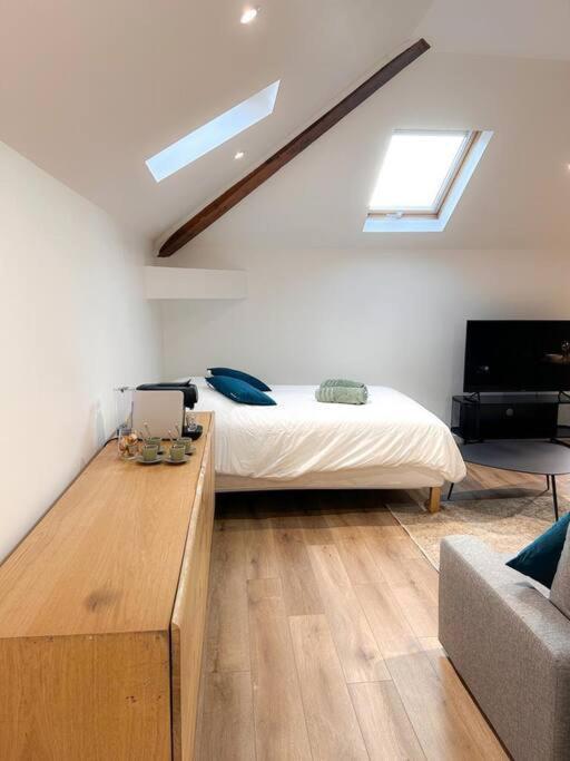 Апартаменты Le Cocoon Choisy-Le-Roi - Wifi, Parking Gratuit, Rer C Экстерьер фото
